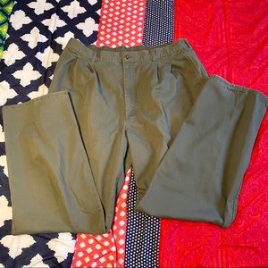 Men’s dark green pants